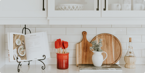 Фурнитура в подарок при заказе кухни